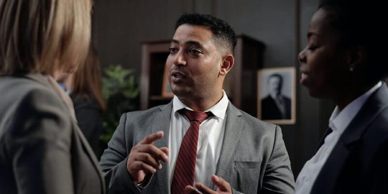 Como divulgar um escritório de advocacia?